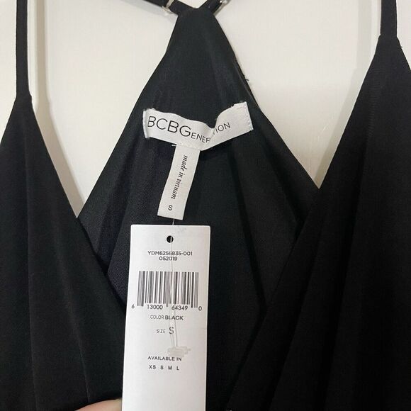 NEW! BCBGeneration black sleeveless maxi side slit dress size US small - Picture 3 of 7